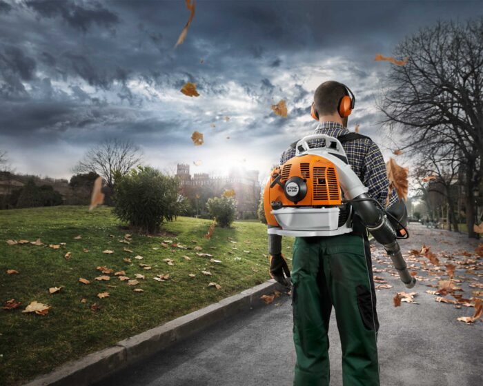 STIHL BR350 Backpack Blower - Image 2