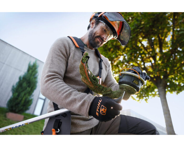 STIHL FSA120 Cordless Brushcutter - Image 5