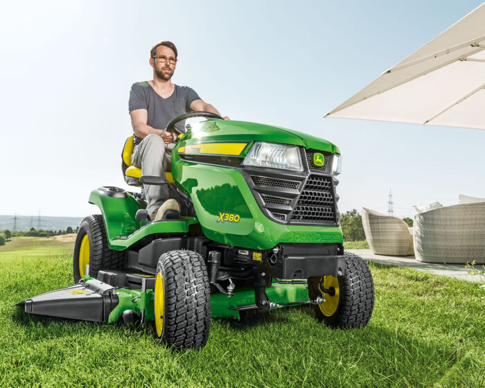 John Deere X380 Ride On Lawn Mower (Power Unit Only) - Image 4