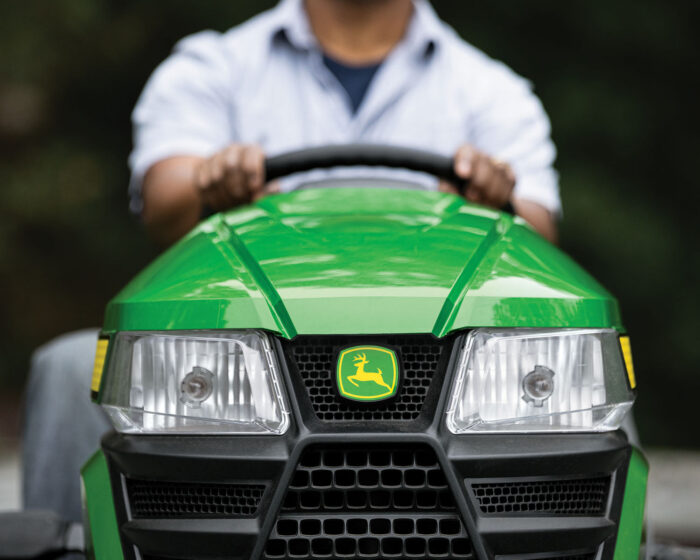 John Deere X350 Ride On Lawn Mower (Power Unit Only) - Image 2