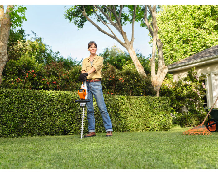 STIHL HSA50 Cordless Hedgetrimmer Set - Image 5