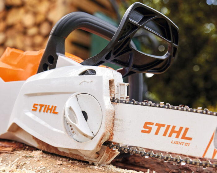 STIHL MSA80C-B Cordless Chainsaw - Image 3