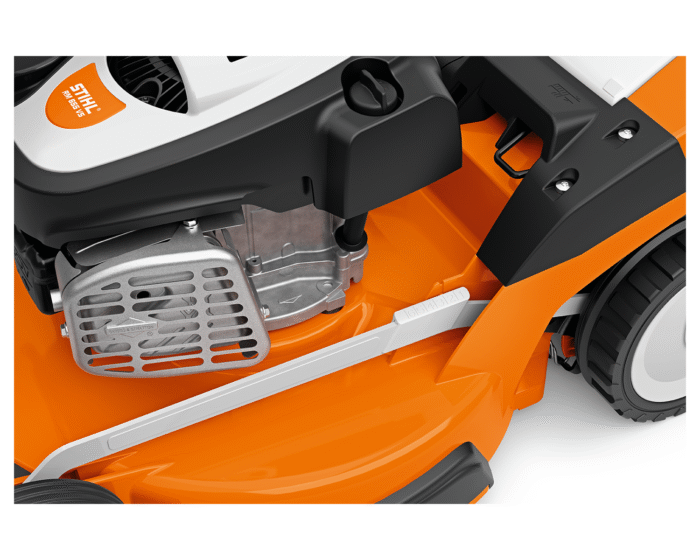 STIHL RM655 VS Lawnmower - Image 7
